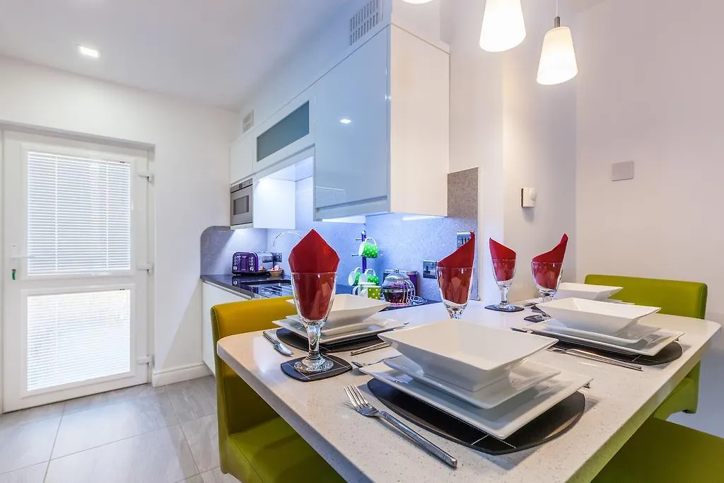 Salisbury Apartment Belfast